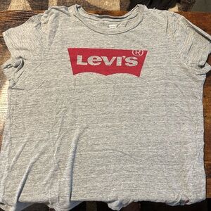 Levis tshirt